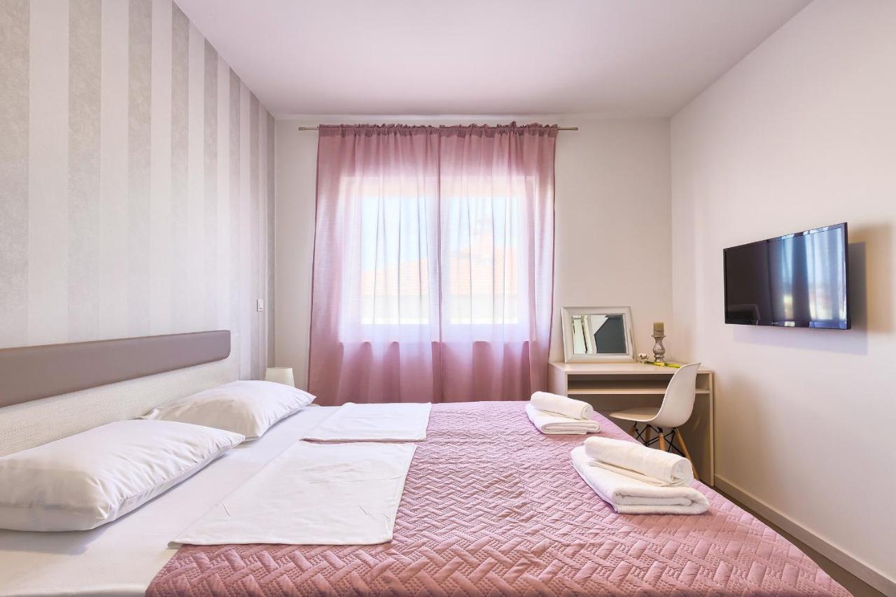 Villa Barmel 普拉 外观 照片